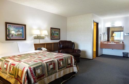 Whitefish Hotel | Chalet Inn