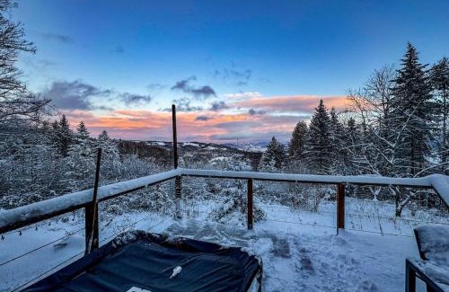 Boecourt Chalet De Esquí | Chalet isolé avec jacuzzi et vue panoramique