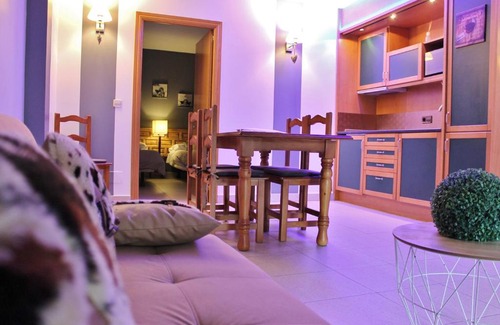 Erts Apartamento | CHALET JANET