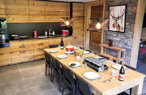 Samoens Chalet De Esquí | Chalet Josaly Jacuzzi /sauna