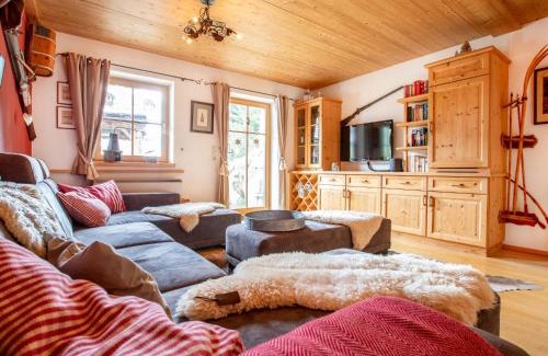 Konigsleiten Chalet De Esquí | Chalet Königsleiten 2 by Interhome