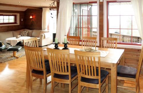 Aseral Chalet De Esquí | Chalet Koven by Interhome