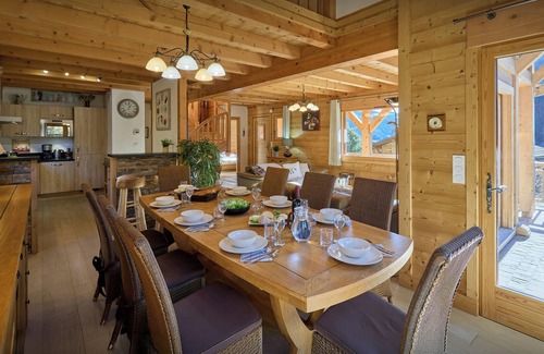 La Giettaz Chalet De Esquí | Chalet La Canopée - Aravis mountain stay with spa for 10 - OVO Network
