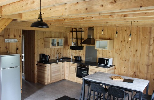 Murol Chalet De Esquí | Chalet "la chadeyre" de reciente construcción, wifi gratuito, calefacción incluida