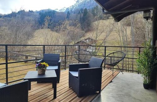 Thones Casa | Chalet le Fier - Vue montagnes proche d'Annecy