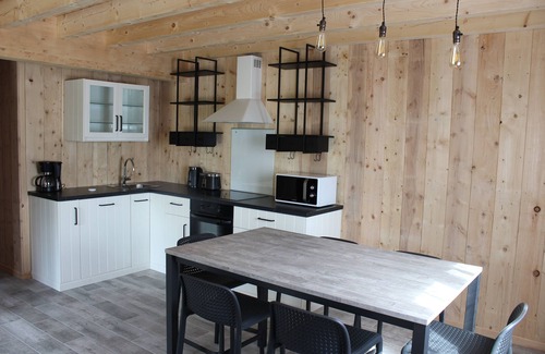 Murol Chalet De Esquí | Chalet "le suc" construcción 2017, wifi gratis, calefacción incluida.
