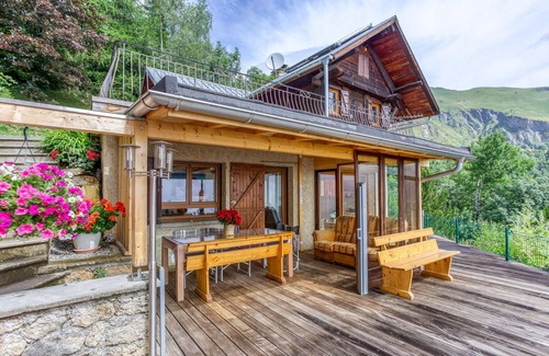 Jarrier Chalet De Esquí | Chalet Lo Grané - Cuatro Habitaciones Chalet, Capacidad 8