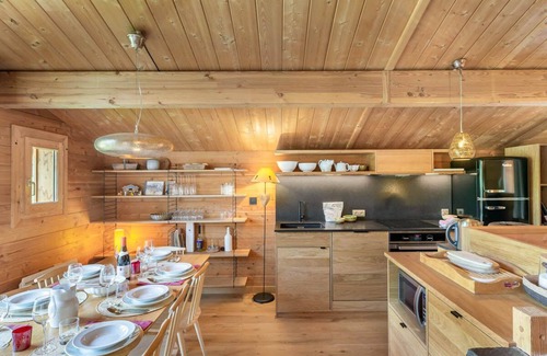 Saint-Marcel Chalet De Esquí | Chalet Lola - Four Bedroom Chalet, Sleeps 10