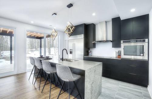 La Conception Chalet De Esquí | Chalet Lumina - The Mountain Majesty 4 brdrm, 4 bthrm near Mont-Tremblant