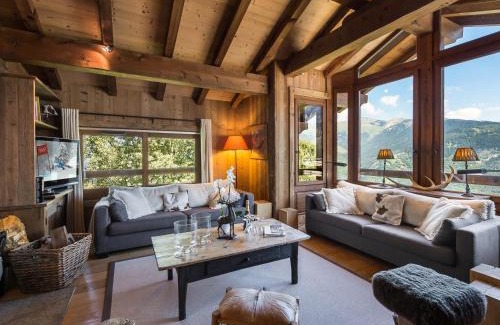 Courchevel Chalet De Esquí | Chalet luxueux à Courchevel avec espace bien-être, parfait pour familles et amis - FR-1-562-20