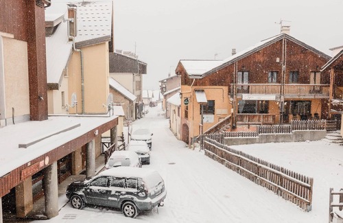 Montgenevre Apartamento | Chalet M