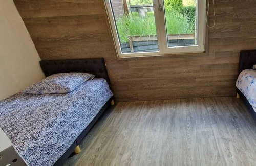 Lanaken Cabina | Chalet met hottub op jocomo park