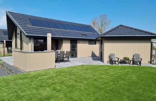 Sint-Annaland Chalet De Esquí | Chalet met Sauna en Airconditioning