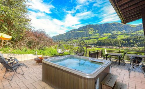 Kitzbuehel Chalet De Esquí | Chalet Moralee Kitzbühel, Whirlpool & Alpenblick