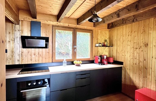 Thollon-les-Memises Chalet De Esquí | Chalet 'Mouflon - Vue Lac Imprenable' con terraza privada y balcón