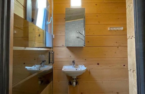 Neuveglise-sur-Truyere Otro | chalet nature sur la vallée de la Truyère
