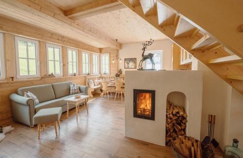 Grundlsee Casa | Chalet near Lake Grundlsee with Sauna