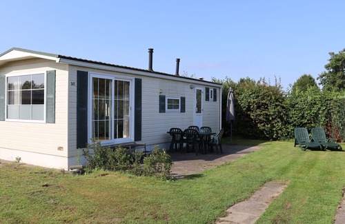 Udenhout Chalet De Esquí | Chalet bien amueblado cerca de Loonse y Drunense Duinen