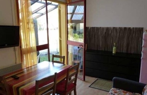 Hourtin Port Chalet De Esquí | Chalet con piscina cerca del lago