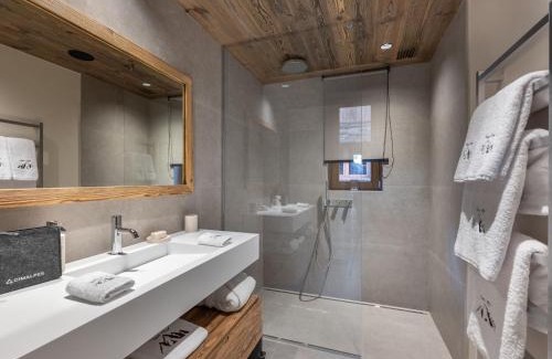 Saint-Marcel Chalet De Esquí | Chalet neuf avec piscine chauffée, espace détente, sauna, bain nordique et salle de cinéma - FR-1-570-57