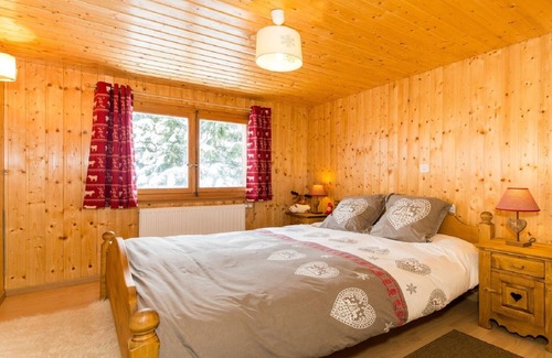 Val d'Illiez Chalet De Esquí | Chalet junto al spa conectado al sistema de remonte Champéry en tren de montaña