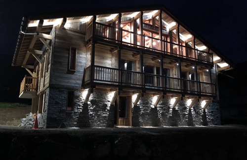 Crest-Voland Chalet De Esquí | CHALET en las pistas de un lado de SALIDA TELES. LA Logère, piscina, sauna, JACUZZI