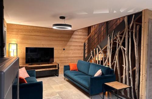 Gerbepal Chalet De Esquí | Chalet PLUME D'EAU - jacuzzi, piscine et pétanque