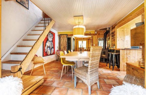 Formigueres Casa | 300 m² Casa ∙ 5 habitaciones ∙ 11 personas