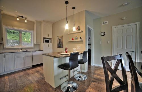 L'Anse-Saint-Jean Chalet De Esquí | Chalet Potvin Bouchard