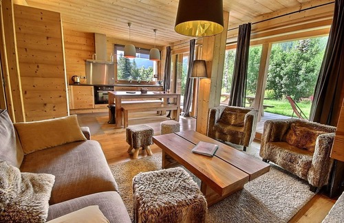 Le Serre Barbin Chalet De Esquí | Cruz chalet de madera: chalet completo