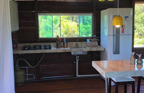 Jaguaripe Chalet De Esquí | Chalet Praia dos Garcez, 50 meters from the sea