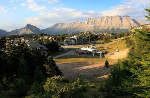 La Joue du Loup Chalet De Esquí | Chalet rénové 7 pers, 2 chambres, parking, animaux admis - FR-1-504-68