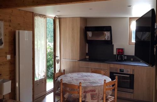 Barcelonnette Chalet De Esquí | Chalet rénové, cozy et bien équipé avec jardin - Proche Golf et Navette gratuite Pra-Loup - FR-1-165A-145