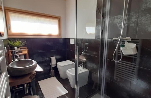Ovaro Chalet De Esquí | Chalet Ridente con Patio al Gufo