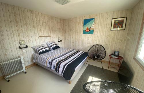 Ouistreham Chalet De Esquí | Chalet Rive Bellacha near Ouistreham beach