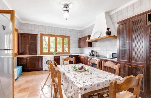 Arta Chalet De Esquí | Chalet "Sa Corbaia Nova" con vistas a la montaña, piscina, Wi-Fi, terrazas y jardín