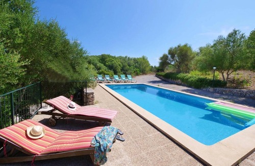 Arta Chalet De Esquí | Chalet "Sa Corbaia Nova" con vistas a la montaña, piscina, Wi-Fi, terrazas y jardín