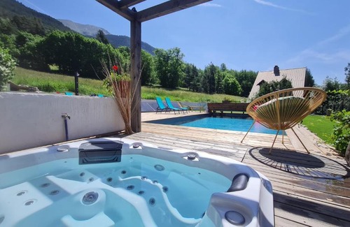 Saint-Chaffrey Apartamento | Chalet SERRE CAMBEOU Piscine&spa