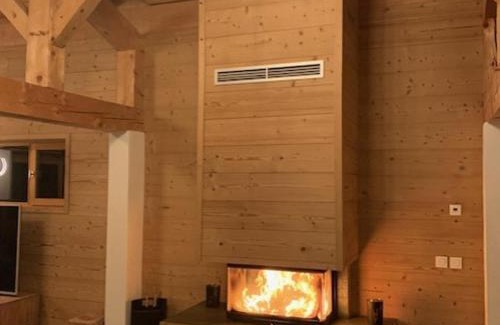 Arc-1800 Chalet De Esquí | Chalet spacieux rénové · Terrasse · Wifi gratuit - FR-1-346-570