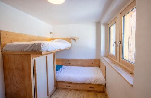 Meribel Centre Chalet De Esquí | Chalet spacieux Méribel · Ski aux pieds · Cheminée - FR-1-688-34