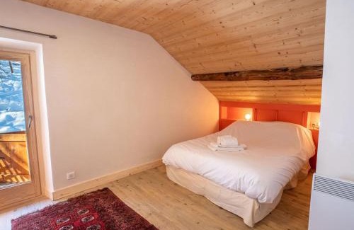 Meribel Centre Chalet De Esquí | Chalet spacieux Méribel · Ski aux pieds · Cheminée - FR-1-688-34