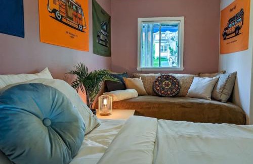 Cap-Saint-Ignace Chalet De Esquí | Chalet Studio #6 Waterfront with Spa Fireplace & Wifi