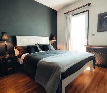 Pradollano Chalet De Esquí | Chalet Sueño Nevado Deluxe by SURYNIEVE