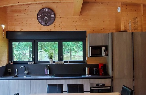 La Petite-Pierre Chalet De Esquí | Chalet sur Pilotis, Cadre Insolite, au Dessus D'un Étang Dans un Parc Privé
