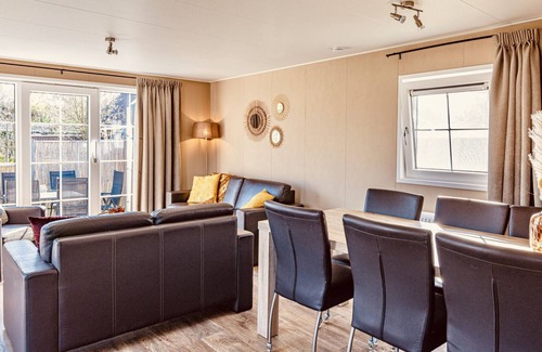Giethoorn Casa | Chalet 't Wiede is a beautiful chalet for up to six guests.