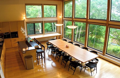 Niseko Chalet De Esquí | Chalet Tacito Niseko, Luxury 5 bedroom accommodation close to Annupuri Gondola