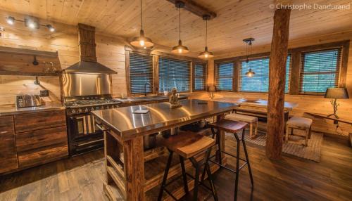 La Malbaie Chalet De Esquí | Chalet TAO par Les Chalets Spa Canada