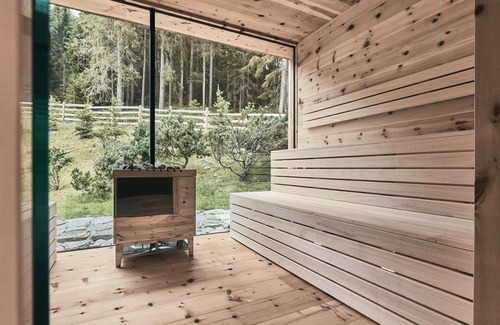 Racines Chalet De Esquí | Chalet 'Tenne Chalet' con vistas a la montaña, piscina compartida y Wi-Fi