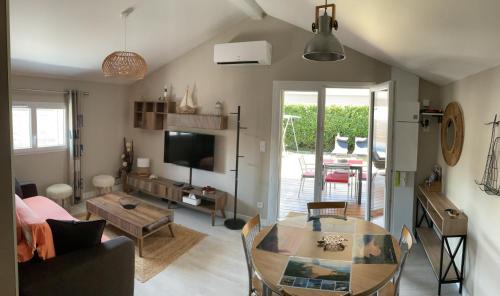 Gujan-Mestras Casa | Chalet tout équipé, terrasse