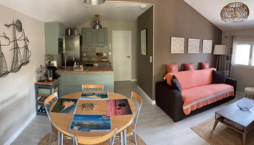 Gujan-Mestras Casa | Chalet tout équipé, terrasse